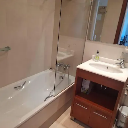 Coastal Oasis 2br Apt. Denia